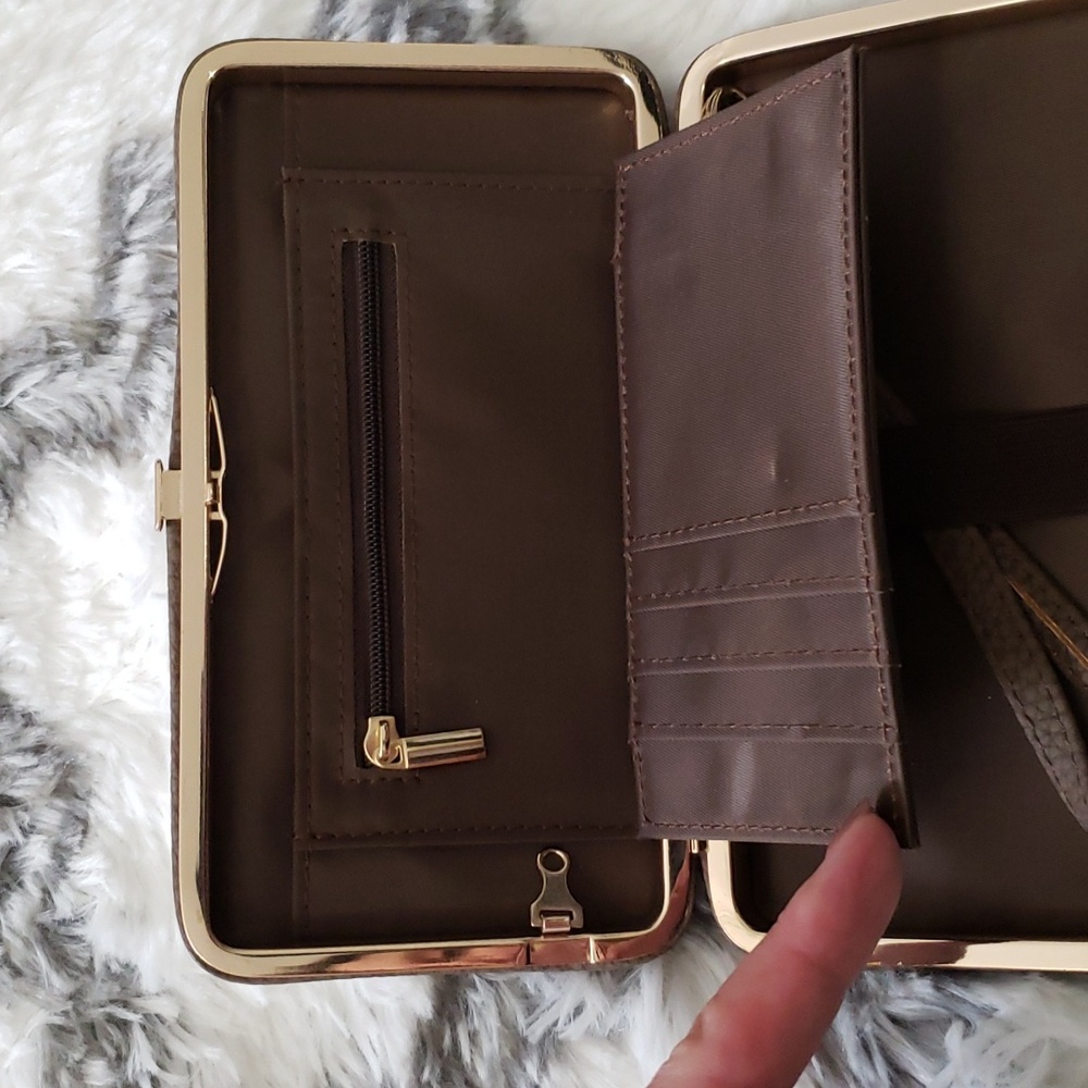 Leather Wristlet - Picture 4 of 5